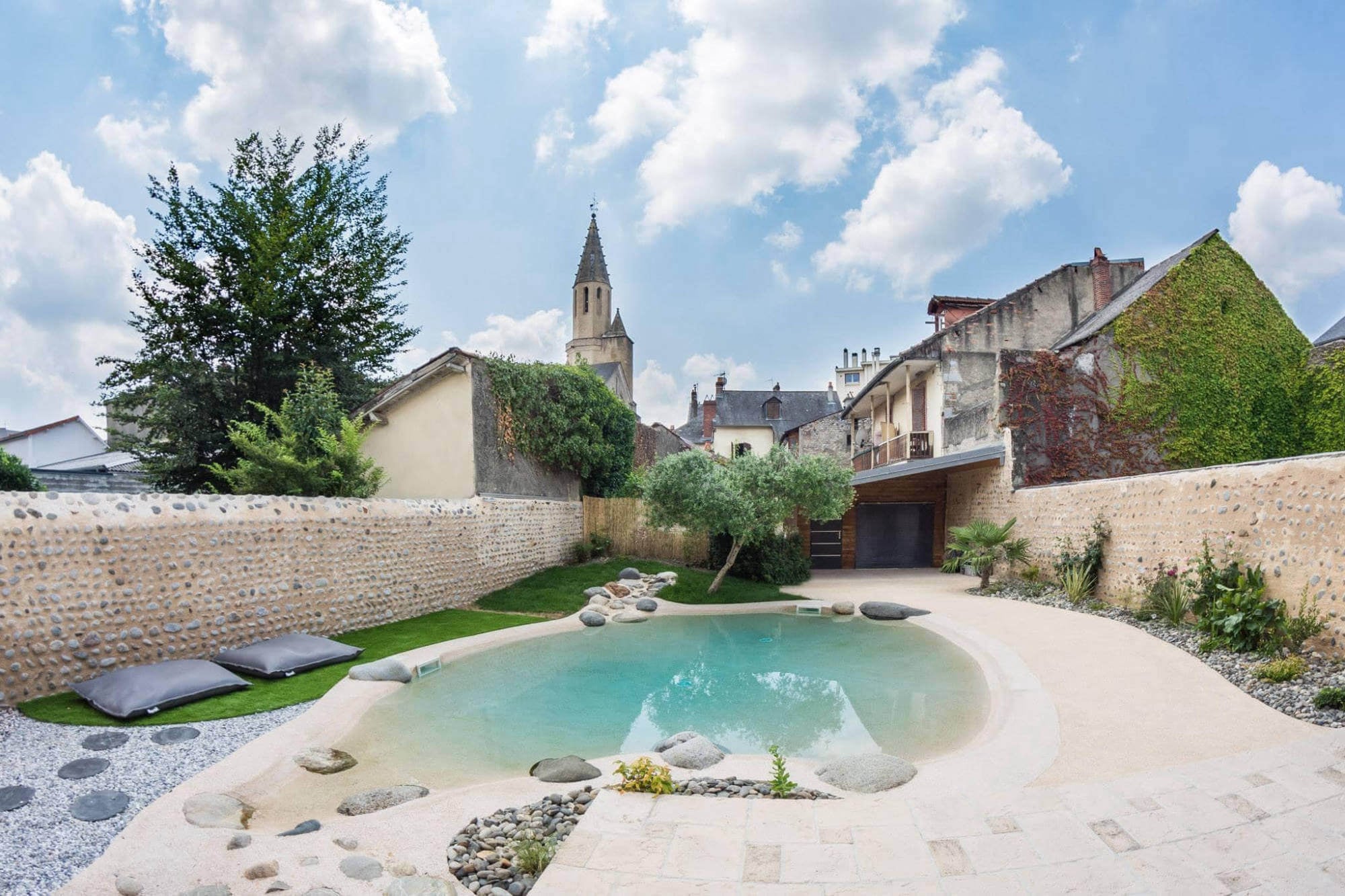 Quel est le prix d'une piscine en Vaucluse 84